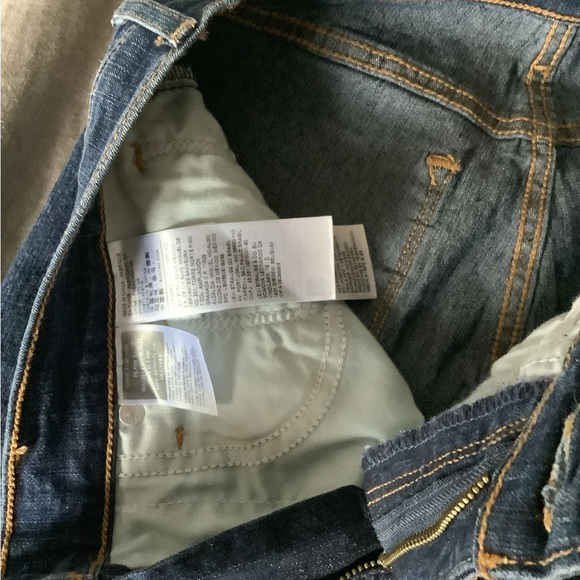 !evis we all want - Picture 2 of 3